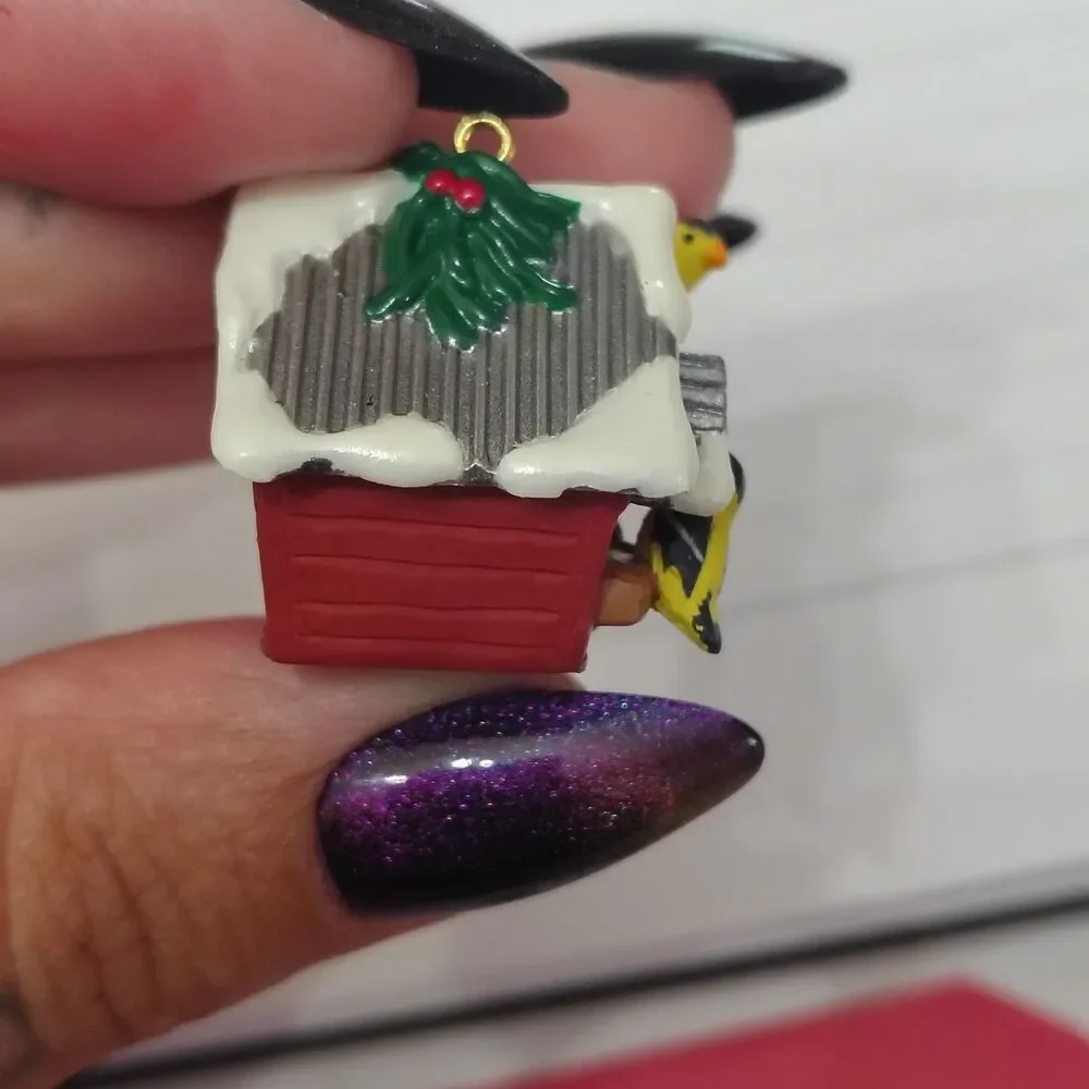 Hallmark please see